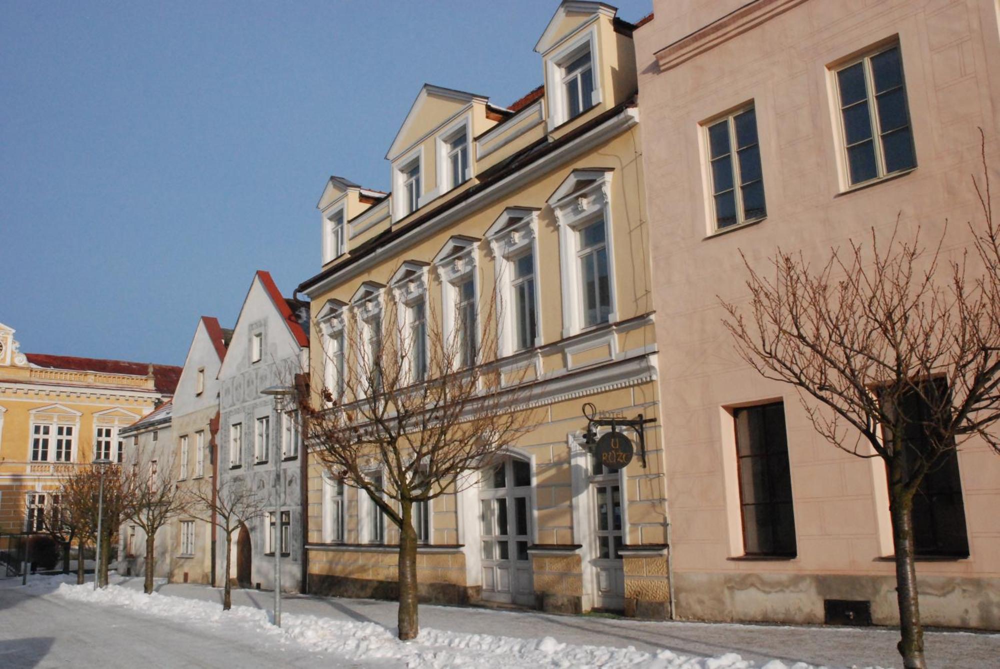 Hotel U Ruze Slavonice Exterior photo