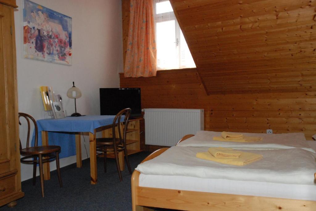 Hotel U Ruze Slavonice Room photo