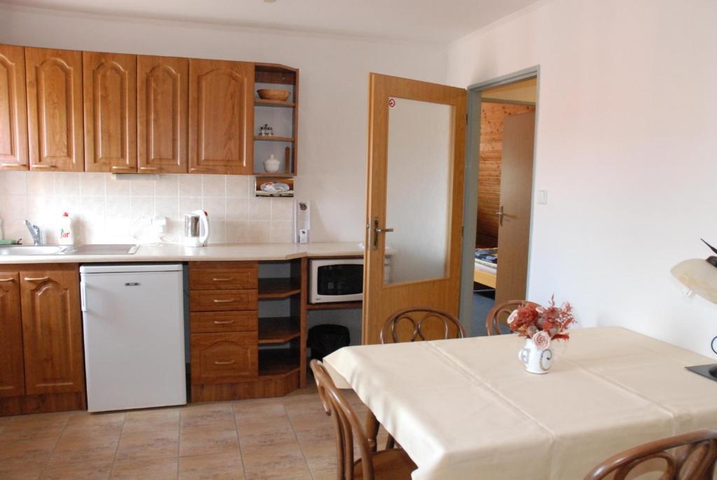 Hotel U Ruze Slavonice Room photo